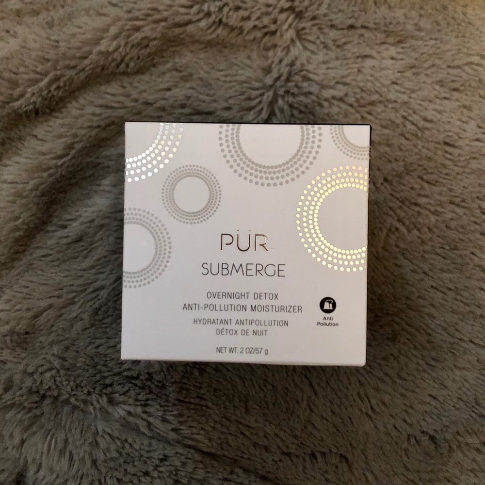 PÜR: Submerge Moisturizer
